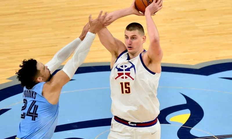 NBA αποτελέσματα: Γιόκιτς σε μεγάλα κέφια - Δίδυμο «φωτιά» για Χιτ (vids)