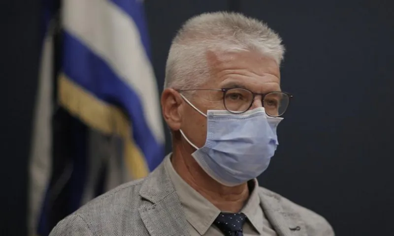 Γώγος: «Πρέπει να βάλουμε όλοι πλάτη... δείτε τι συμβαίνει στα νοσοκομεία!»