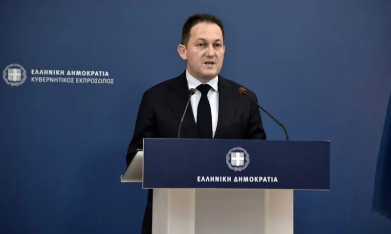 Πέτσας - Lockdown: «Αρχίζει σταδιακά το... άνοιγμα μέσα στον Μάρτιο»