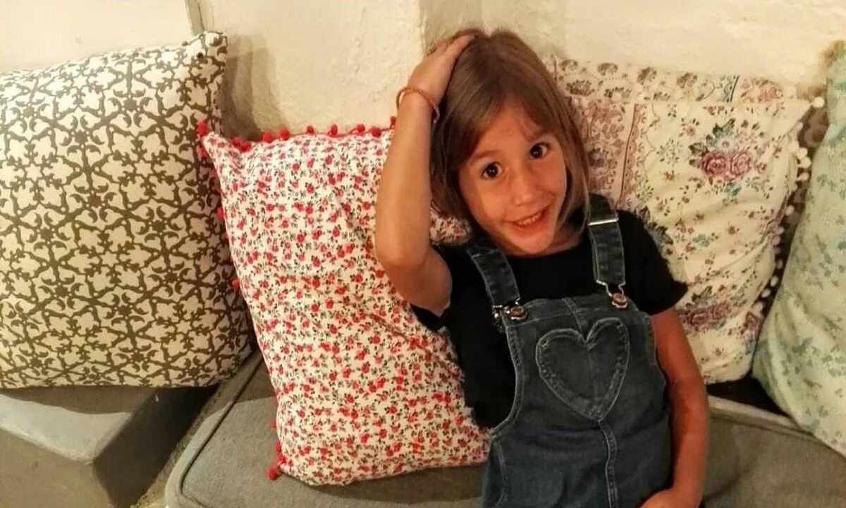 Ανιψιά Έρρικας Πρεζεράκου: Συγκλονίζει η μητέρα της - «Δώστε μας κουράγιο, καταρρέουμε» (pic)