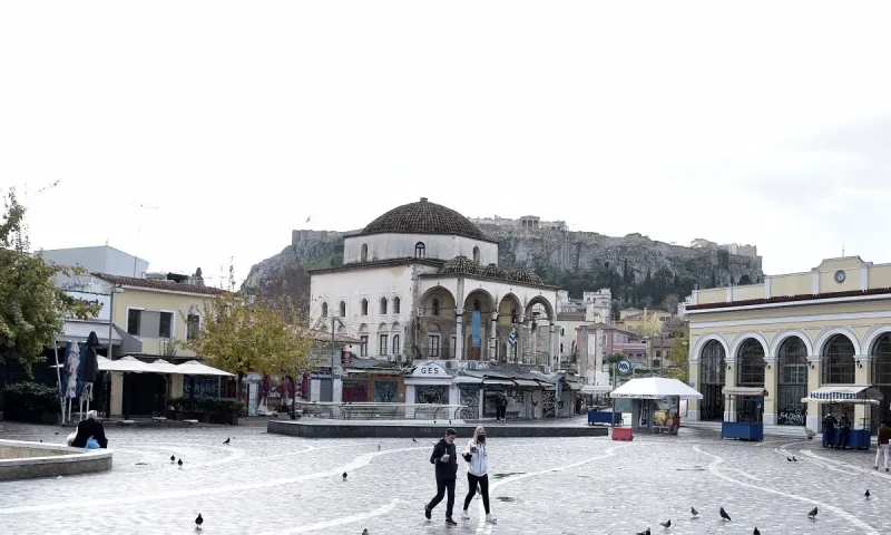 Lockdown - Ανατροπή: Δεν συνεδριάζουν αύριο οι λοιμωξιολόγοι - Πότε θα ανακοινώσουν τα μέτρα