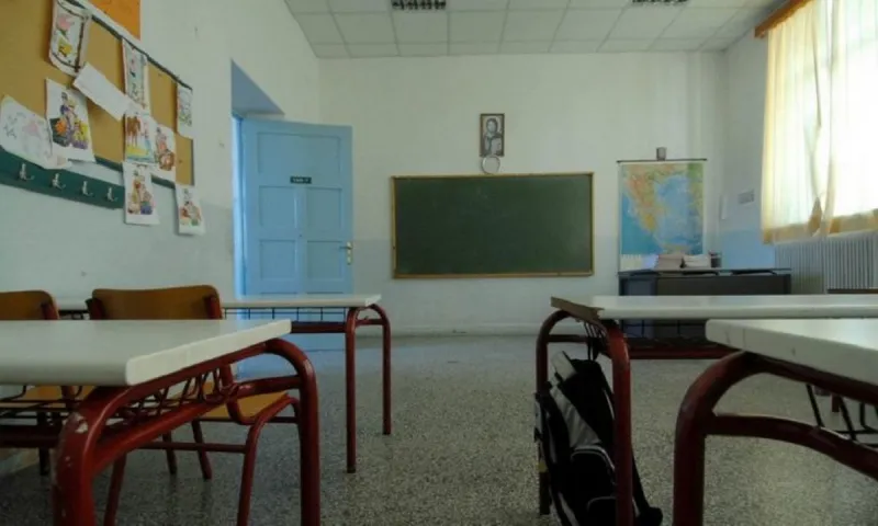 Σχολεία: Επίσημο - Η Κεραμέως ανακοίνωσε παράταση μέχρι τον Ιούνιο!