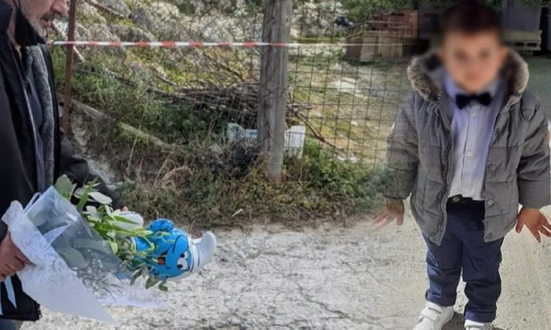 Κρήτη: Σπαραγμός στην κηδεία του μικρού Ζαχαρία - Τα λουλούδια με τα στρουμφάκια που του άρεσαν (vids+pics)