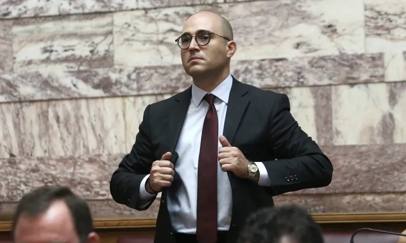 Θετικός στον κορονοϊό ο Κωνσταντίνος Μπογδάνος