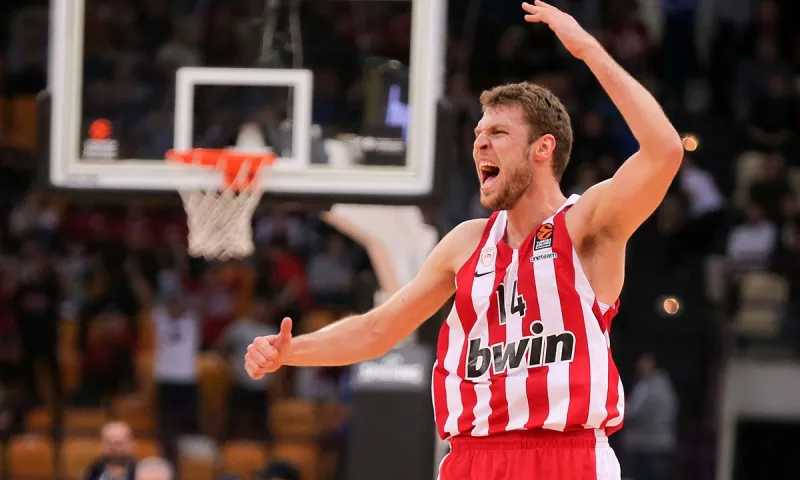 Euroleague: MVP της αγωνιστικής ο Βεζένκοφ