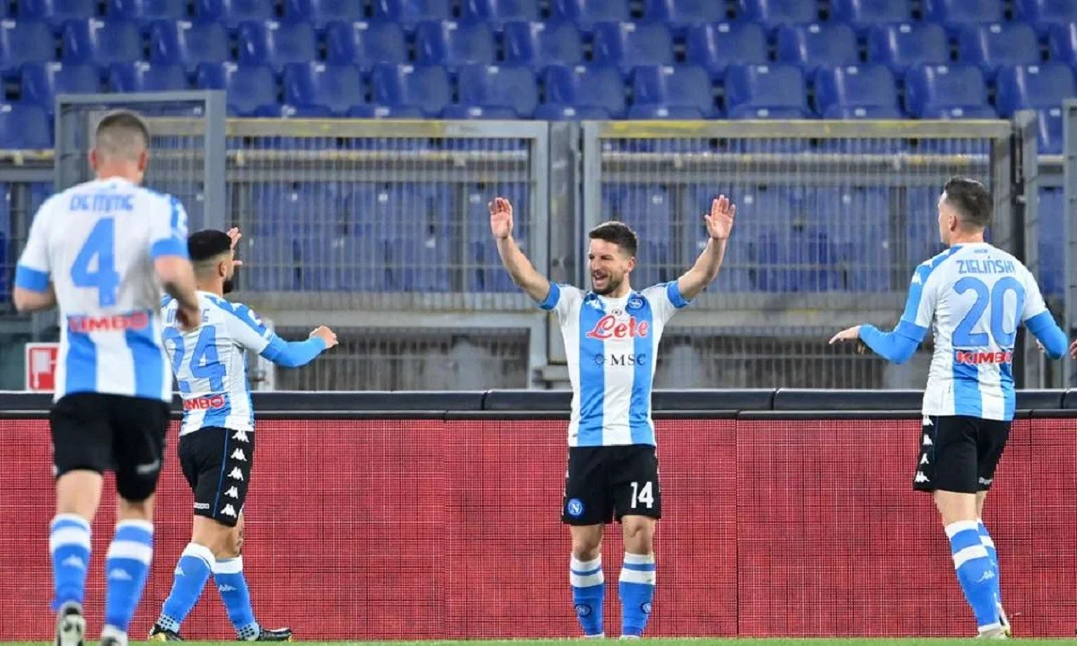 Ρόμα - Νάπολι 0-2: Άλωσε το «Ολίμπικο» και βλέπει... αστέρια (vid)