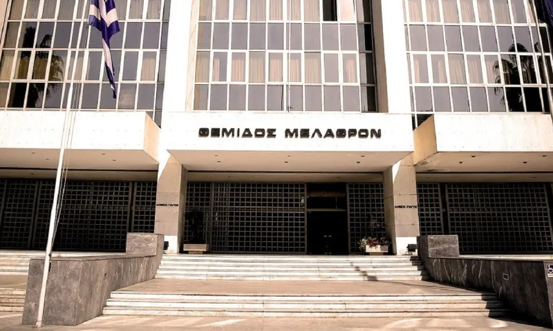 Άρειος Πάγος - Ανατροπή: Δεν είναι πλέον, αδίκημα η εκμετάλλευση πόρνης