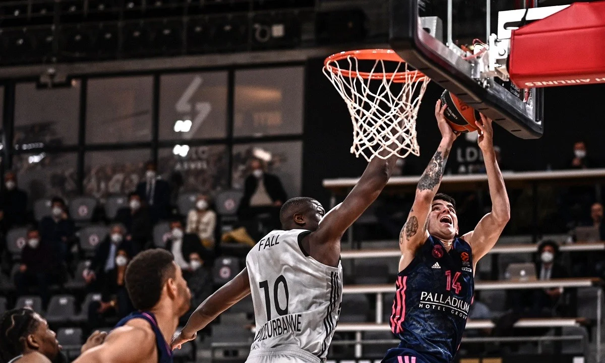 Βιλερμπάν- Ρεάλ 71-74: Άλμα πρόκρισης