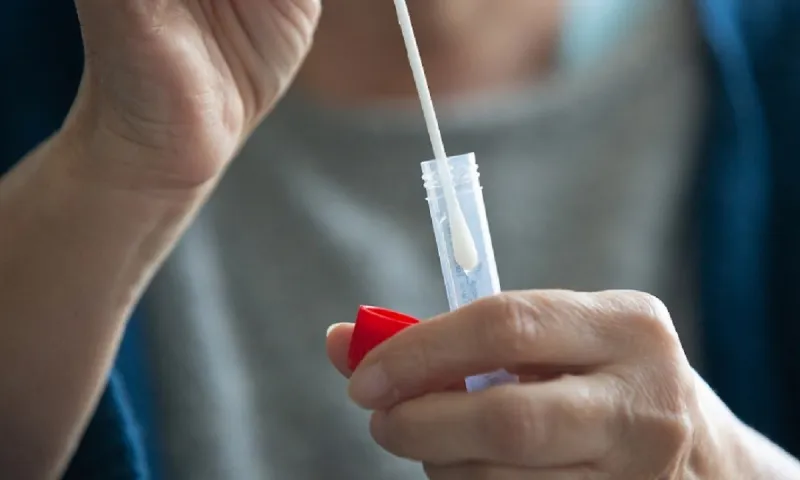 Kορονοϊός: ΥΠΟΧΡΕΩΤΙΚΑ ΤΑ self test για αυτούς (vid)