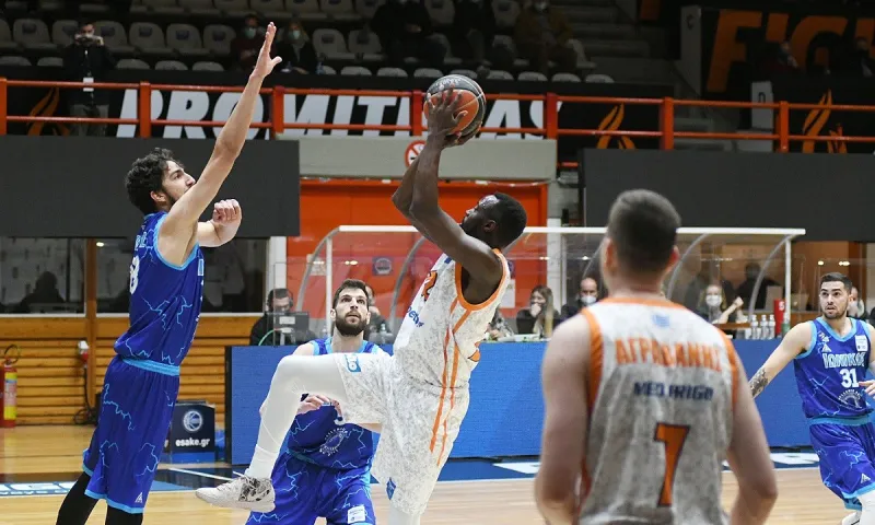 Προμηθέας- Ιωνικός 82-72: Επιστροφή με νίκη