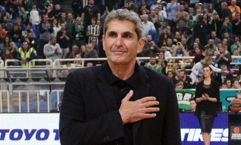 Τάκης Κορωναίος: Υπέστη εγκεφαλικό επεισόδιο και νοσηλεύεται στο νοσοκομείο