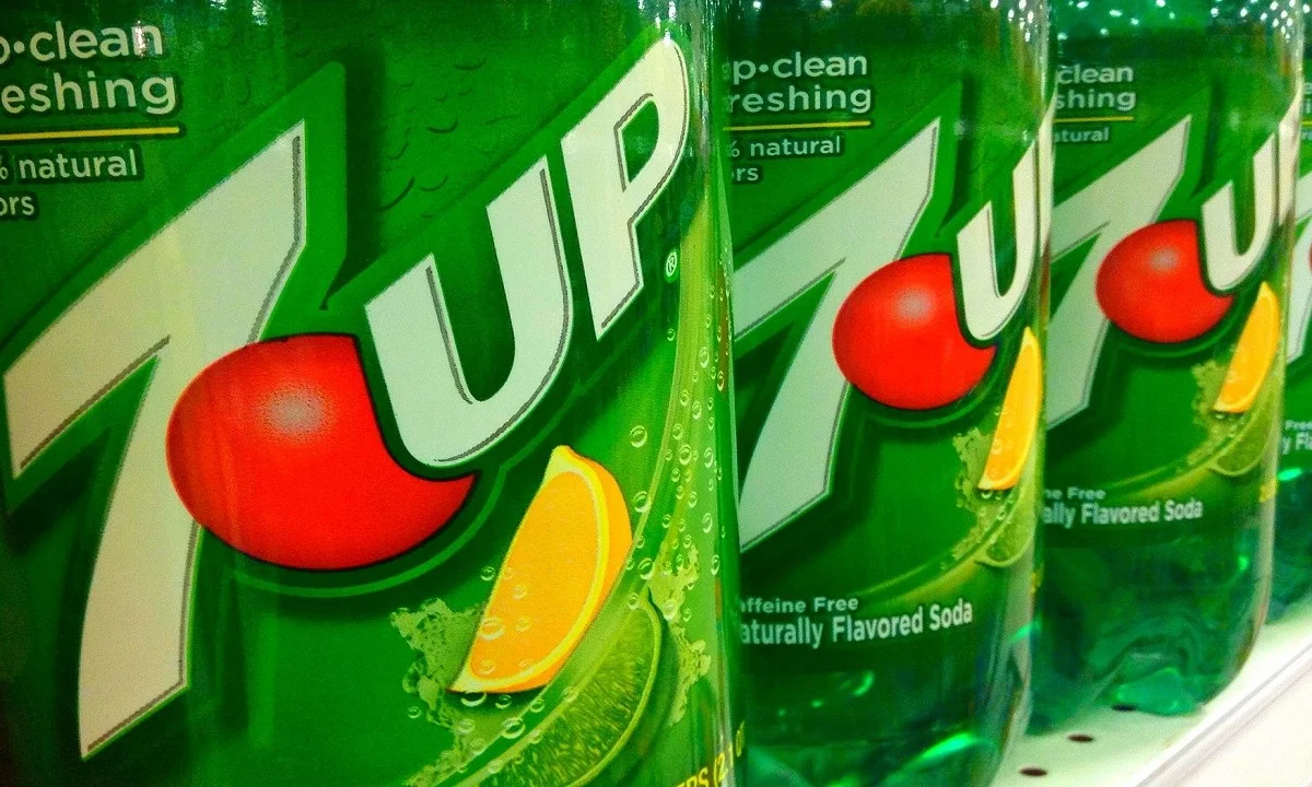 Αξιοπερίεργα: Όταν η Seven Up συνδυαζόταν με κρύο γάλα