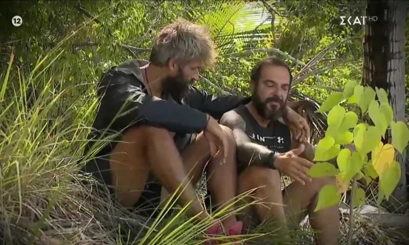 Survivor trailer 30/3: Ξεσπά σε κλάματα ο Τριαντάφυλλος - Τον παρηγορεί ο Παππάς (vid)
