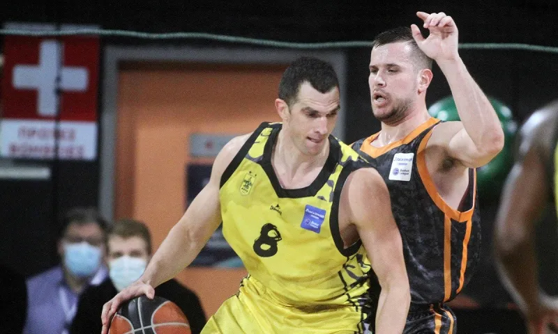 Basket League: Προμηθέας- Άρης στην Πάτρα (17:00)