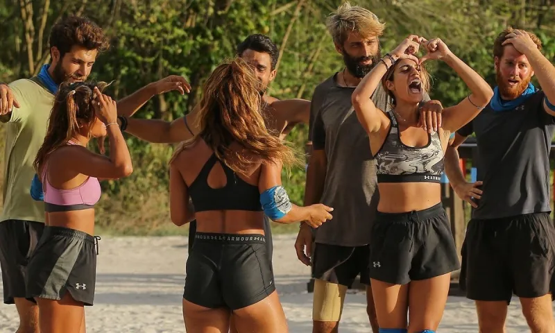 Survivor διαρροή spoiler 1/4: Στατιστικά! Τα σπάει το ζεύγος! Κατσούλης και Μαριαλένα κάνουν πλάκα στους κόκκινους! Σερί οι μπλε!