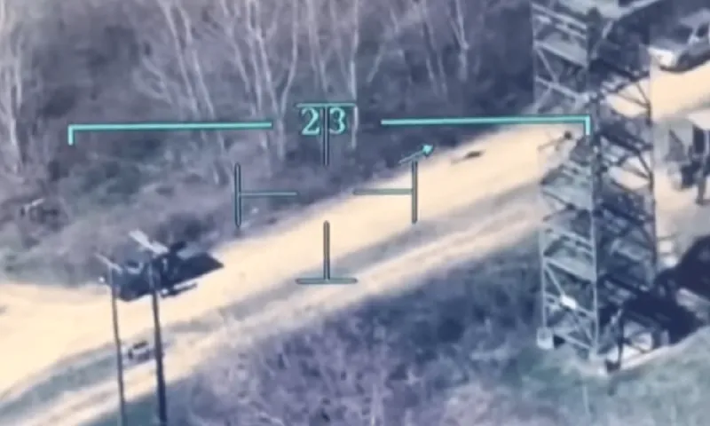 Ελληνοτουρκικά - Έβρος: Τουρκικό Drone «κόβει βόλτες» κατά μήκος των συνόρων!