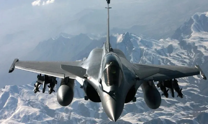 Rafale: Τρέλαναν τους Γάλλους οι Έλληνες πιλότοι - Πετάνε μόνοι τους τα γαλλικά μαχητικά