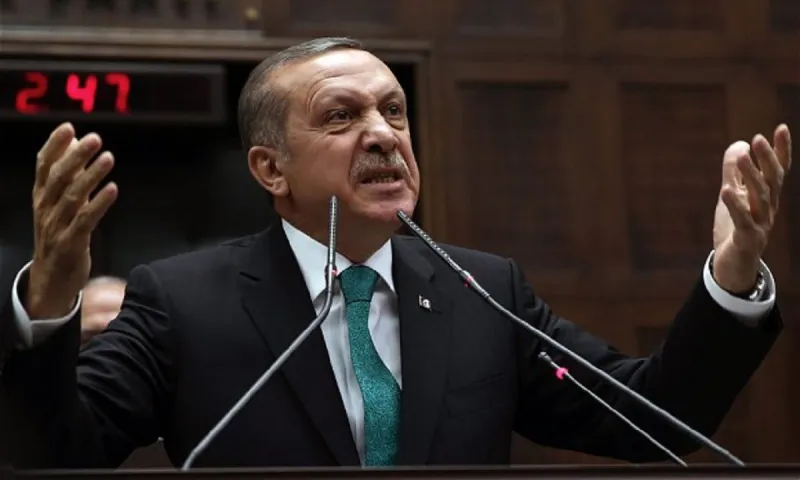 Αυτοεξόριστος Τούρκος δικαστής μιλά για το τέλος του Ερντογάν - Πως επηρεάζεται η Ελλάδα αν χάσει την εξουσία