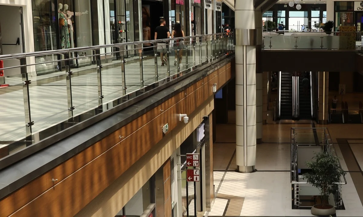 Mall: Ανοίγουν κι αυτά - Δείτε σε ποιες περιοχές