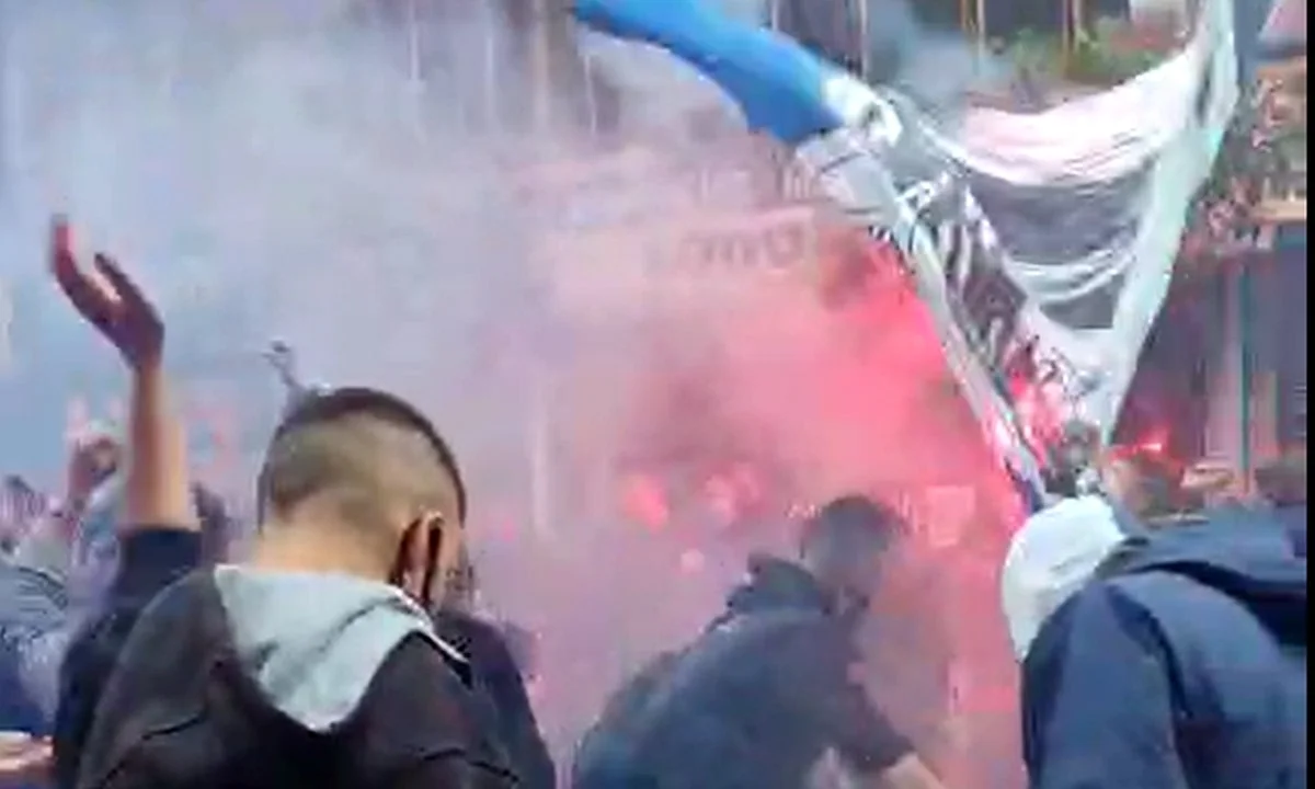 ΠΑΣ Γιάννινα - Ολυμπιακός: Στο... πόδι τα Γιάννενα για το Κύπελλο - Συνοδεία οπαδών το πούλμαν στο γήπεδο (vids)