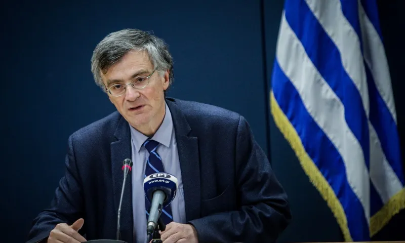 Lockdown: Διαφώνησε ο Τσιόδρας με το άνοιγμα των σχολείων!