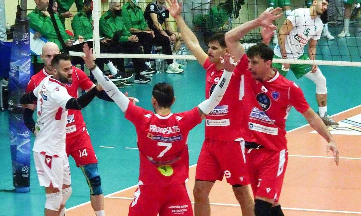 Φοίνικας Σύρου - Παναθηναϊκός 3-2: «Κλειδώνει» τη δεύτερη θέση με ανατροπή - «Χαμός» στο φινάλε (vid)