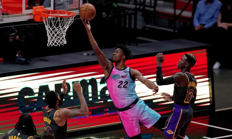NBA αποτελέσματα: Εύκολα οι Καβαλίερς στην Οκλαχόμα- Ο Μίτσελ «βομβάρδισε» τους Μπλέιζερς (vids)