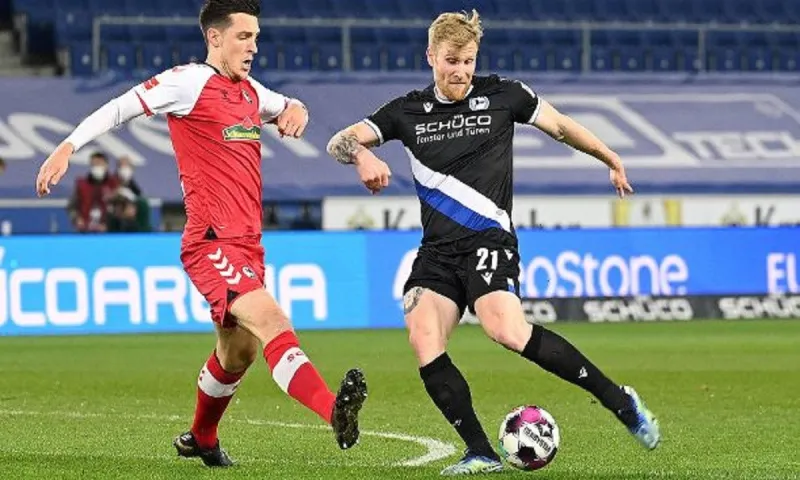 Αρμίνια Μπίλεφελντ - Φράιμπουργκ 1-0: Νίκη... σωτηρίας!
