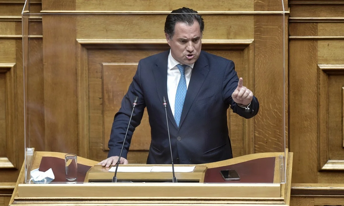 Άδωνις Γεωργιάδης: Επεισοδιακή συνέντευξη με ατάκες που θα συζητηθούν