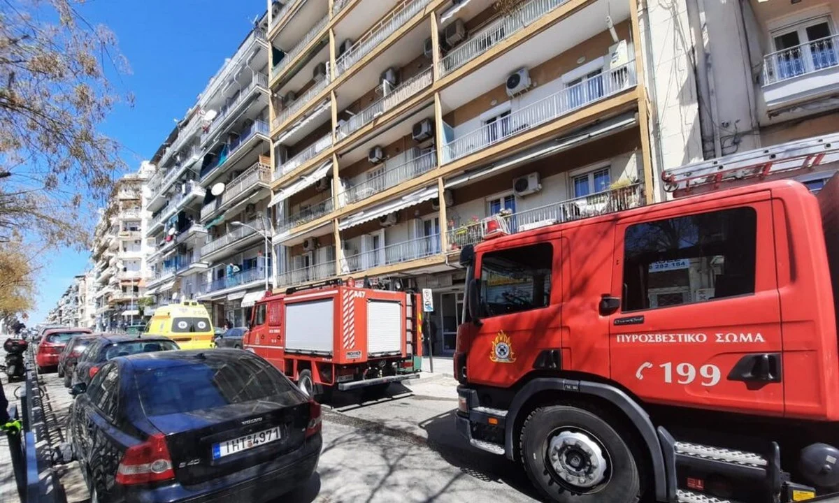 Θεσσαλονίκη: Έκρηξη σε διαμέρισμα στο κέντρο της πόλης (pics & video)