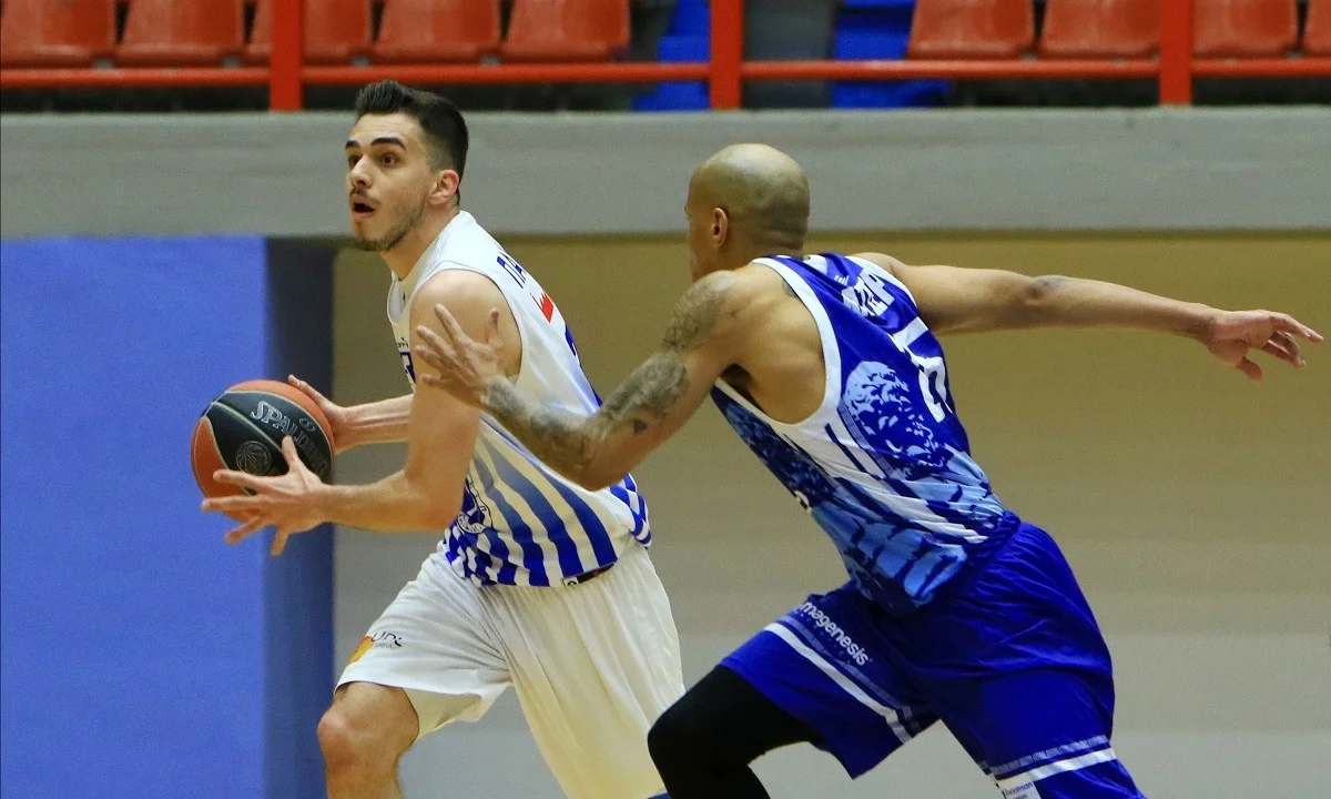 Λάρισα- Ηρακλής 80-76: Ο Παπαδάκης χάρισε την παραμονή