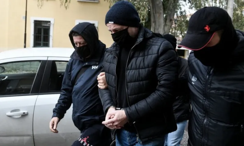 Λιγνάδης: Βρέθηκε επιστολή καταγγελίας προς το Αρσάκειο στο σπίτι του (pic)
