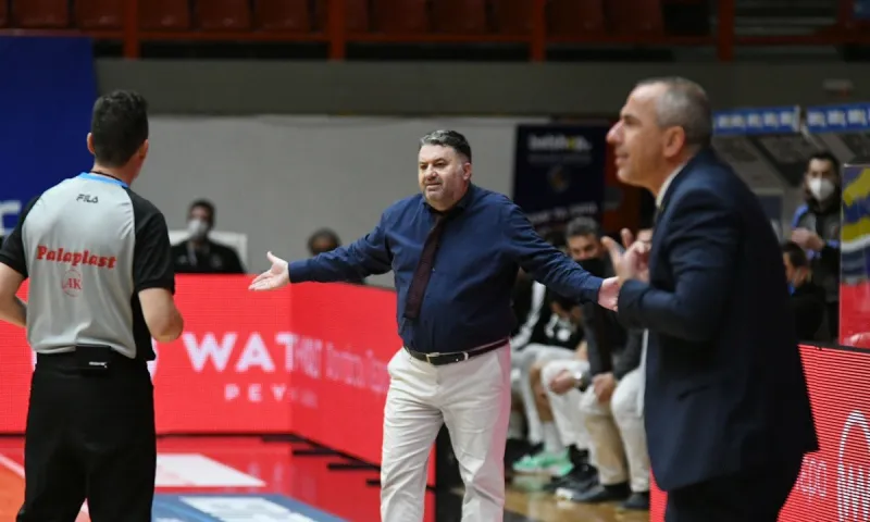 Γιατράς: «Σπουδαία νίκη απέναντι σε μία μεγάλη ομάδα»