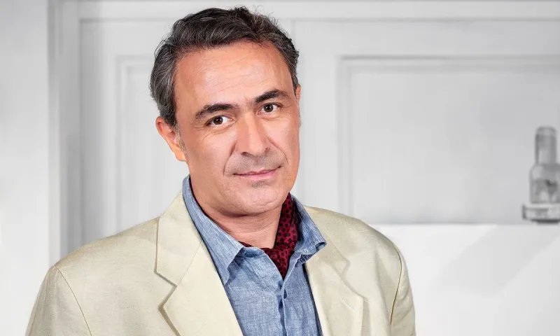 Θανάσης Κουρλαμπάς: «O γιος μου ασχολείται με το μπαλέτο - Θέλω να είναι ευτυχισμένος» (vid)