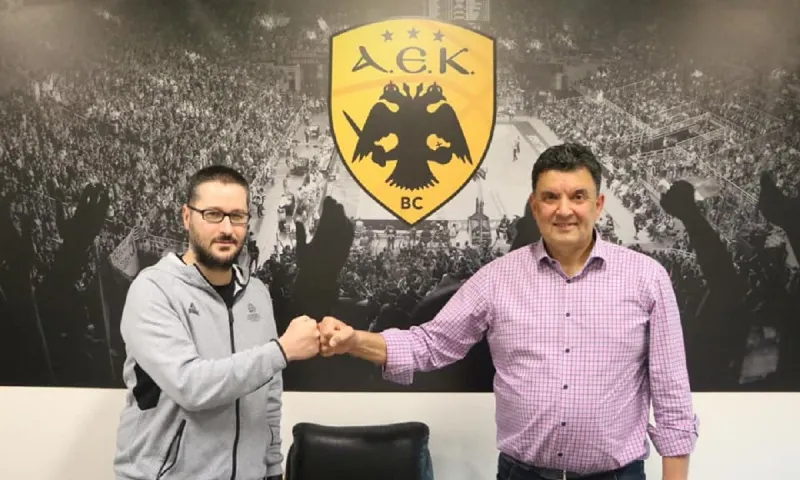 Αγγέλου: «Να κάνουμε λάθη στη σωστή κατεύθυνση»