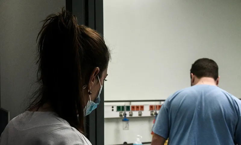 Κορονοϊός: Οδήγησε στην αναβολή κρίσιμων προληπτικών εξετάσεων - Τι έδειξε έρευνα από το Ηνωμένο Βασίλειο