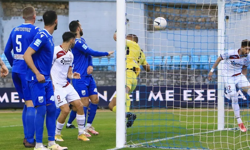 Λαμία - ΑΕΛ LIVE 0-0 (2o Ημ.)