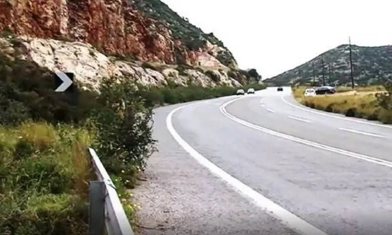 Τροχαίο σοκ στην Κρήτη: Ήταν 5 μέρες δίπλα στο νεκρό σύζυγό της