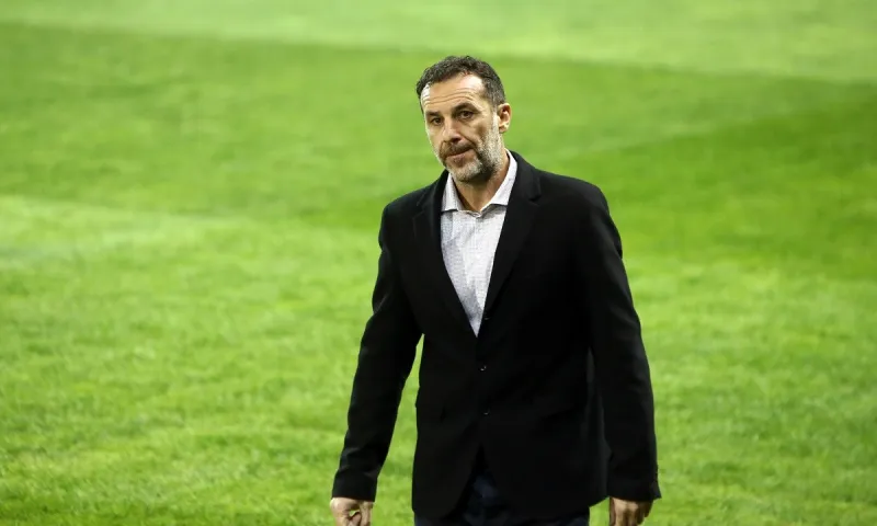 Γκούμας: Παραίτηση για τα μάτια του κόσμου!