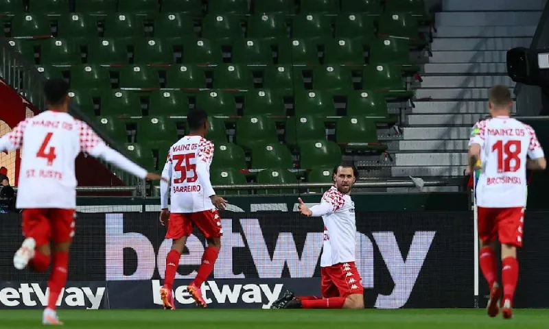 Bundesliga: Διπλό σωτηρίας για Μάιντς, έχασε έδαφος η Γκλάντμπαχ (vids)