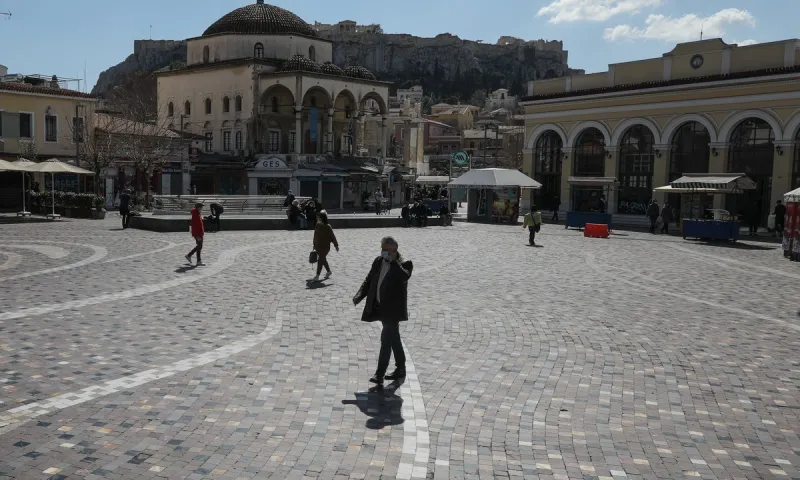Κορονοϊός: 1.400 κρούσματα - 57 νεκροί - 816 διασωληνώσεις