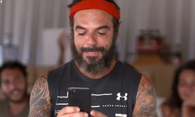 Survivor 28/4: Τεράστιο ποσό δίνει ο Τριαντάφυλλος στον ΣΚΑΪ και τον Ατζούν - Πολλά τα λεφτα (vid)