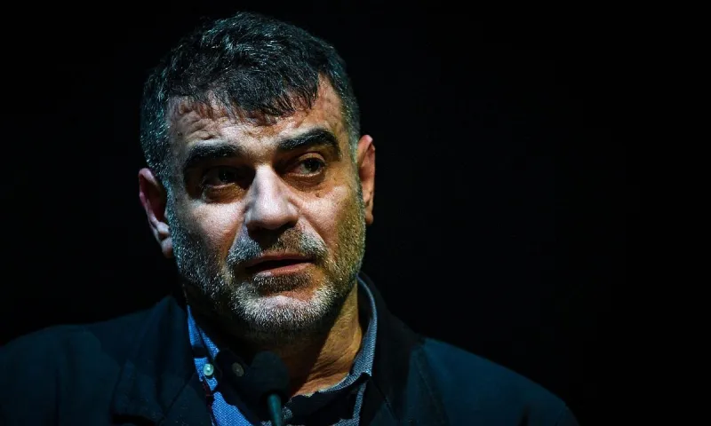 Βαξεβάνης: «Χρήσιμος ηλίθιος ο Φουρθιώτης»