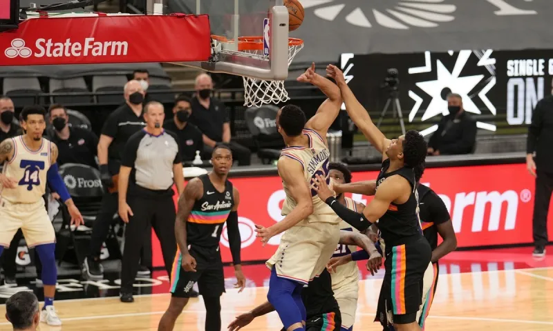 NBA αποτελέσματα: Μπεν Σίμονς at the buzzer - Ο ΜακΚόλουμ «λύγισε» τους Σέλτικς (vids)