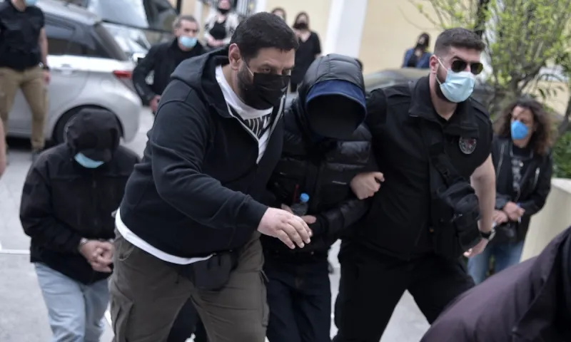 Μένιος Φουρθιώτης: Πώς πέρασε το πρώτο 24ωρο στο κελί του και τι ζήτησε (vid)