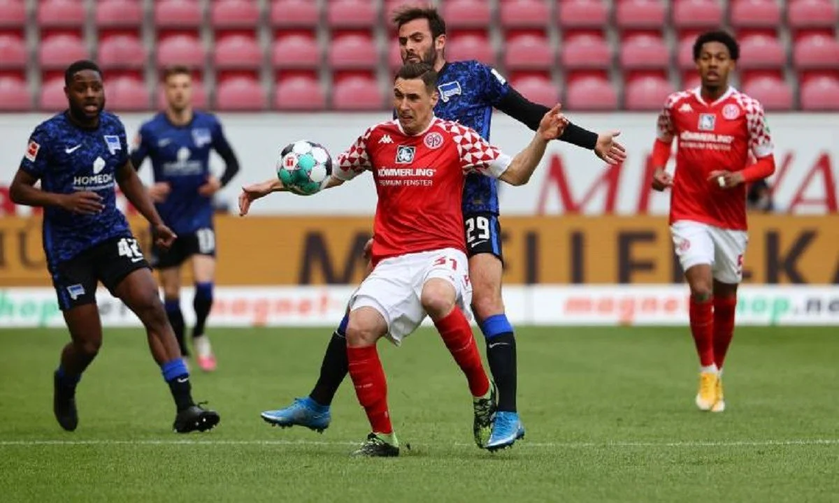 Μάιντς - Χέρτα 1-1: Σημαντικός πόντος παραμονής για την ομάδα του Παλ Ντάρνταϊ