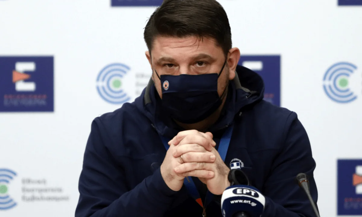 Super League 2: Αν ο Χαρδαλιάς εισηγηθεί την αναστολή του πρωταθλήματος...
