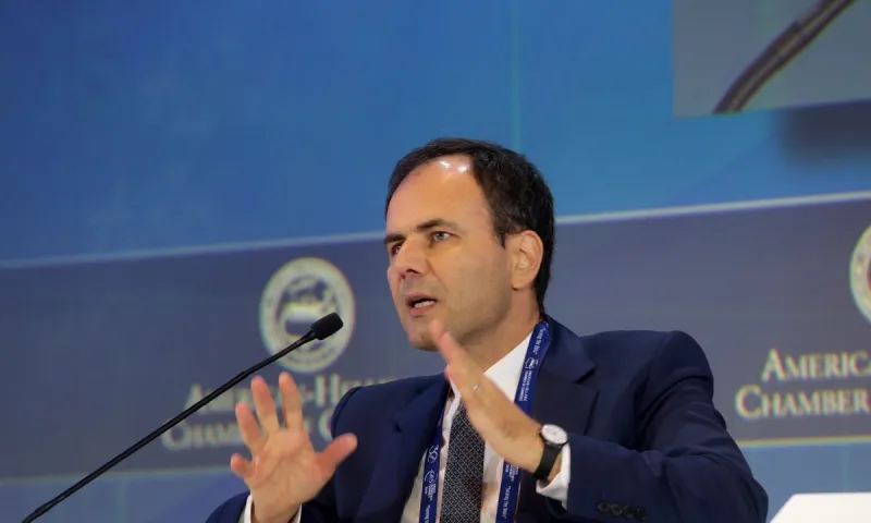 Πατέλης: Σάλος με τη δήλωση «Όποιος κάνει διδακτορικό δεν έχει όρεξη για δουλειά»