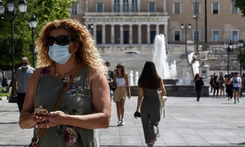 Lockdown: Κύκνειο άσμα για SMS, απαγόρευση κυκλοφορίας - Ανακοινώσεις για γυμναστήρια και δεξιώσεις