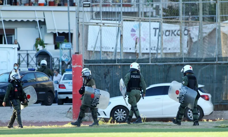 Ηλιούπολη: «Βία και τρομοκρατία στη ζούγκλα της Νέας Σμύρνης»!